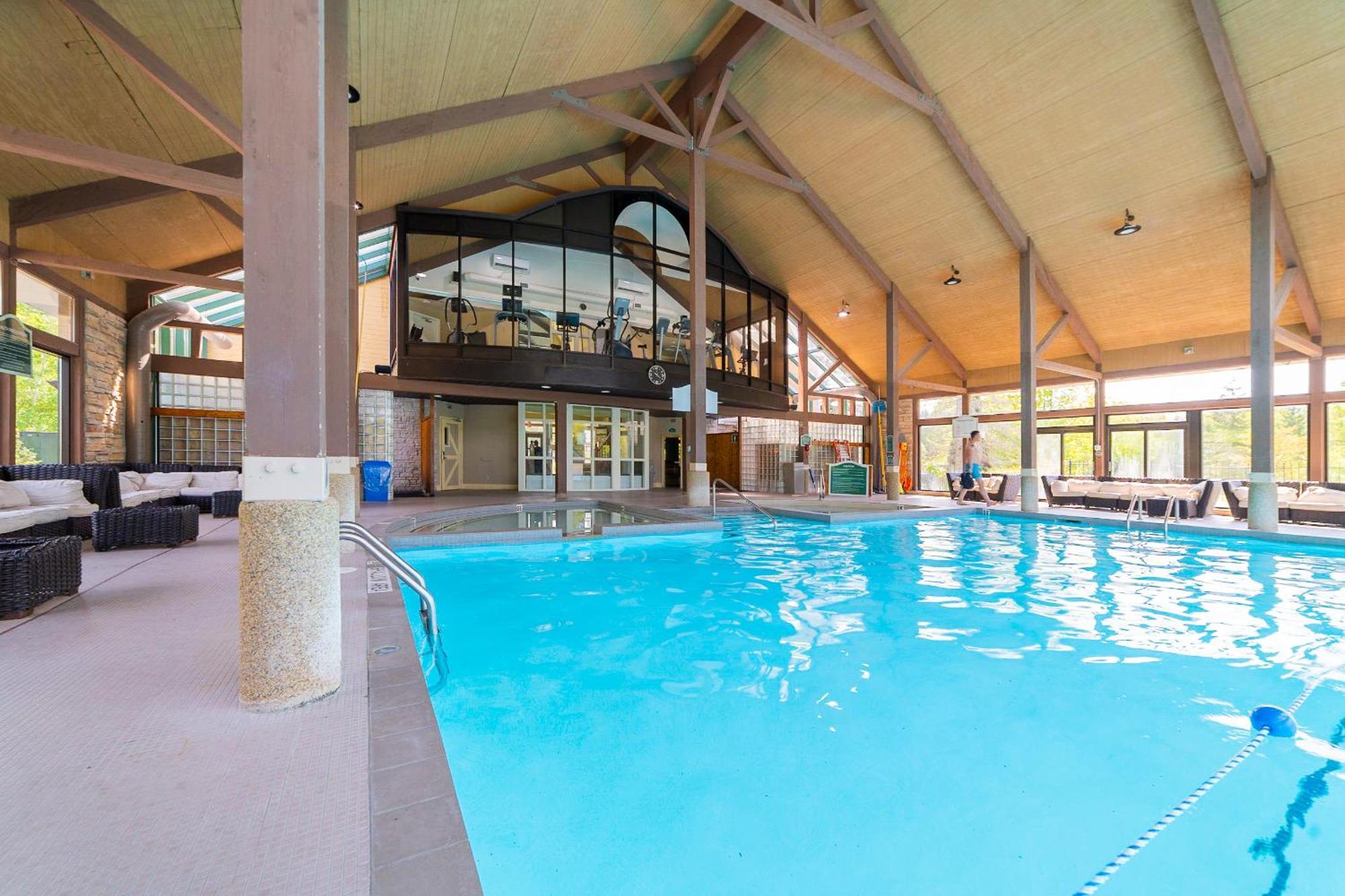Horseshoe Valley Suites - The Maple Shanty Bay Exterior photo